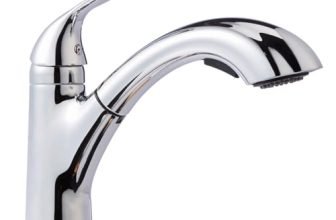 Amazonbasics Brass & Zinc Alloy Single-Handle Kitchen Pull Out Sprayer Faucet, Arched, Polished Chrome Finish