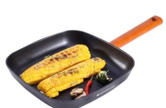 Wonderchef Caesar Forged Virgin Aluminium Grill Pan, 24Cm, Black, Greblon C3 Non-Stick Coating, Pfoa Free, German Beechwood Handles, Use For Grilling Tikkis, Breads, Rolls, Meat, Paneer