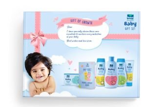 Parachute Advansed Baby Gift Pack With New Born Baby Essentials| 100% Virgin Coconut Oil | Pack Of 6 With Milestone Booklet