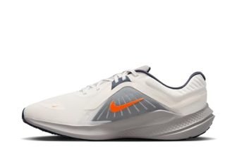 Nike Mens Quest 5 Sail/Total Orange-Thunder Blue Running Shoes Uk 8