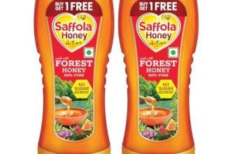 Saffola Honey Active, 700g (350g x 2), Made with Sundarban Forest Honey, 100% Pure Honey, No sugar adulteration, Natural Immunity booster