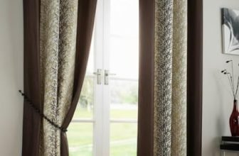 Home Sizzler Abstract 2 Piece Eyelet Polyester Window Curtain Set – 5ft, Brown