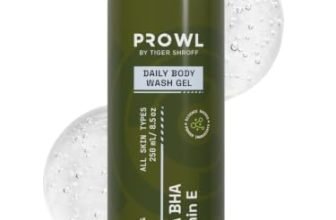 PROWL by Tiger Shroff Daily Body Wash for Man 250ml, Exfoliating Shower Gel | Brightening & Moisturising Men Bodywash with 4% AHA BHA ( Salicylic & Lactic Acid, Vit E) for Back Acne & Tan Removal