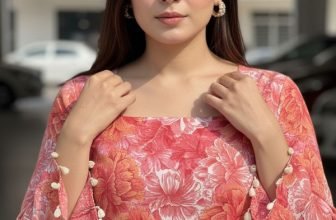 OZIA Women Printed Straight Kurta(Orange)
