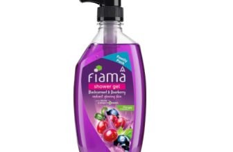 Fiama Shower Gel Body Wash Blackcurrant & Bearberry, 750ml | Moisturizing Body Wash with Skin Conditioners | Soft, Smooth & Radiant Skin | Dermatologist tested | Paraben Free | Long-lasting fragrance | For Women & Men