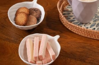 HOME 360 Premium Ceramic Leaf Serving Bowls Set of 2 | Modern White Small Bowls for Snacks, Cookies, Biscuits, Desserts, Dips & Side Dishes (2, Leaf Serving Bowls)